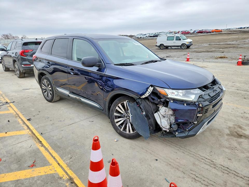 Photo 4 from auction – 2019 MITSUBISHI OUTLANDER with VIN JA4AD2A34KZ003716