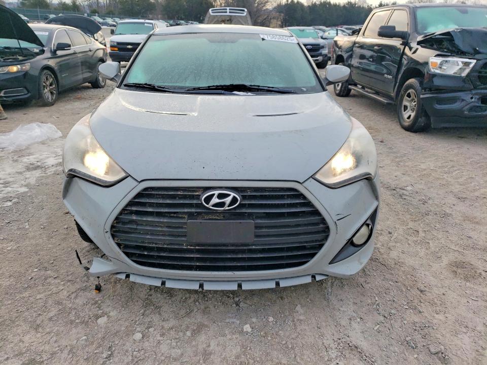 Photo 5 from auction – 2014 HYUNDAI VELOSTER with VIN KMHTC6AE6EU203164