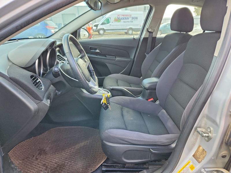 Photo 7 from auction – 2013 CHEVROLET CRUZE with VIN 1G1PC5SB4D7256388