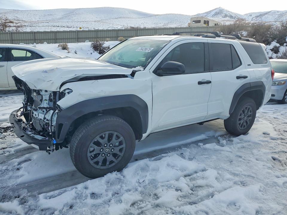 TOYOTA 4RUNNER 2026 с VIN JTEVA5BR0T5075876 - Фото с аукциона