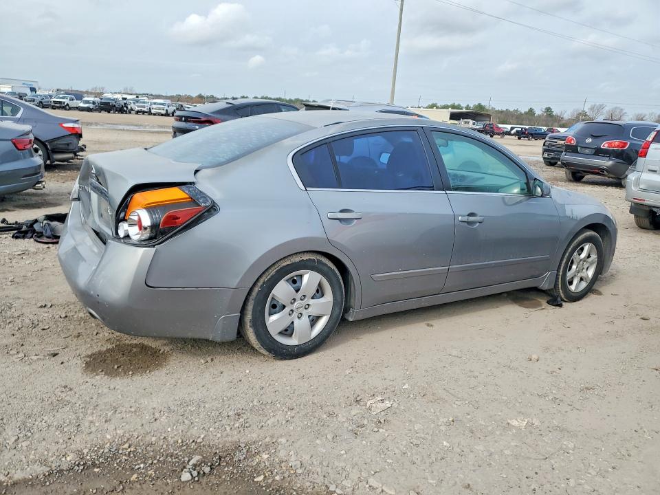 Photo 3 from auction – 2007 NISSAN ALTIMA 2.5 with VIN 1N4AL21E17C133057