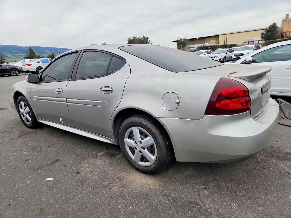 Photo 2 from auction – 2007 PONTIAC GRAND PRIX with VIN 2G2WP552871193112