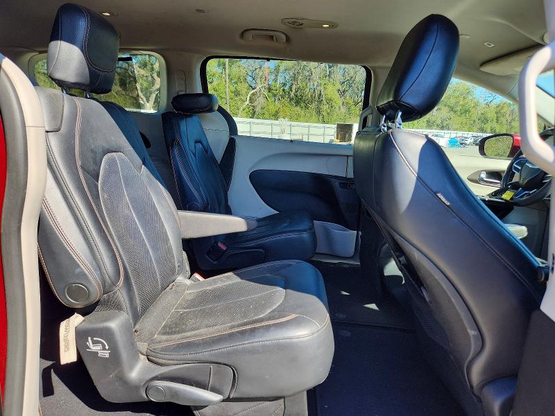Photo 11 from auction – 2019 CHRYSLER PACIFICA with VIN 2C4RC1BG5KR665421