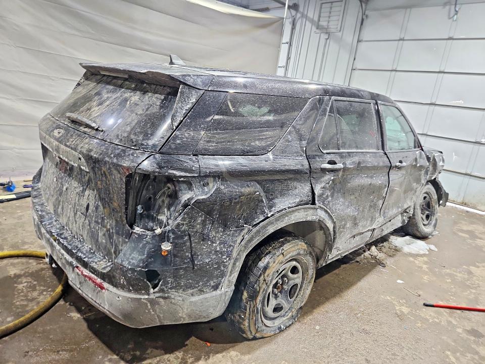 Photo 3 from auction – 2023 FORD EXPLORER with VIN 1FM5K8AB2PGB98642