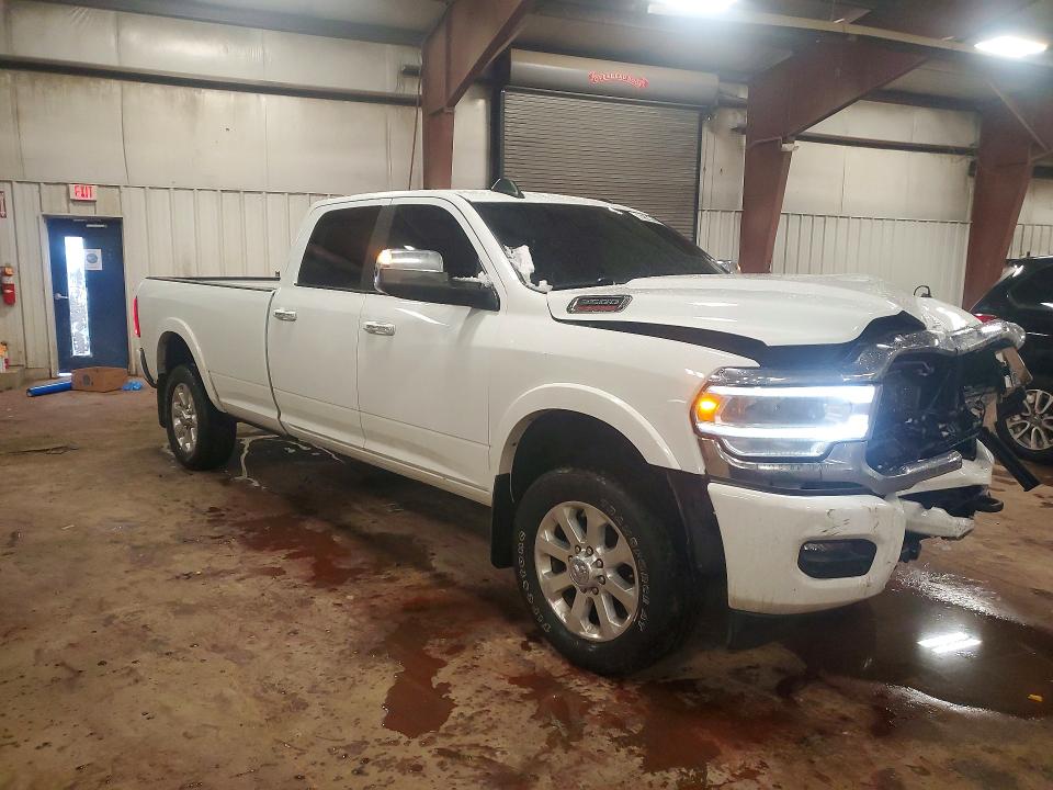Photo 4 from auction – 2022 RAM 3500 with VIN 3C63R3JL2NG414954
