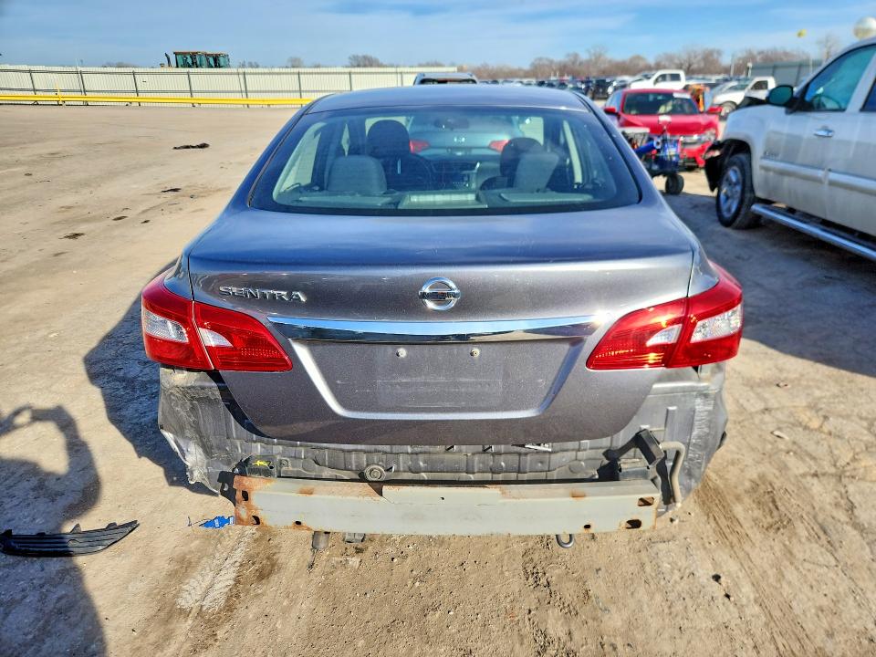 Photo 6 from auction – 2016 NISSAN SENTRA with VIN 3N1AB7AP5GY314569