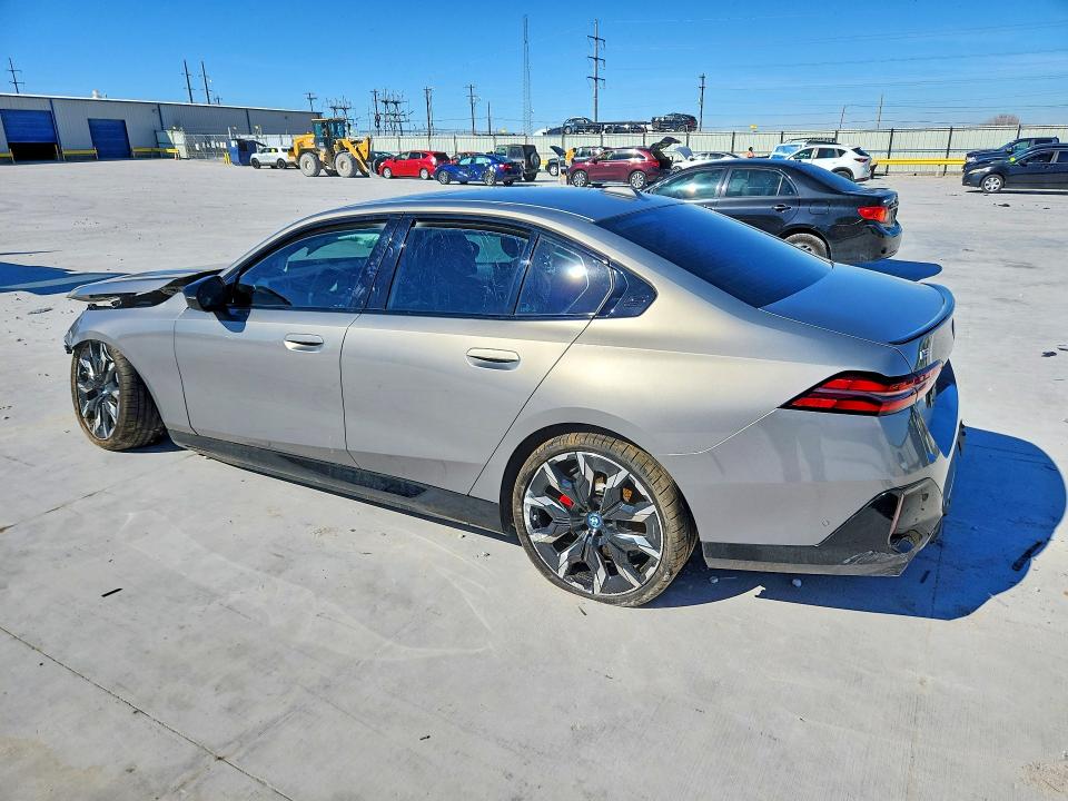 Photo 2 from auction – 2024 BMW I5 with VIN WBY43FK03RCR38349