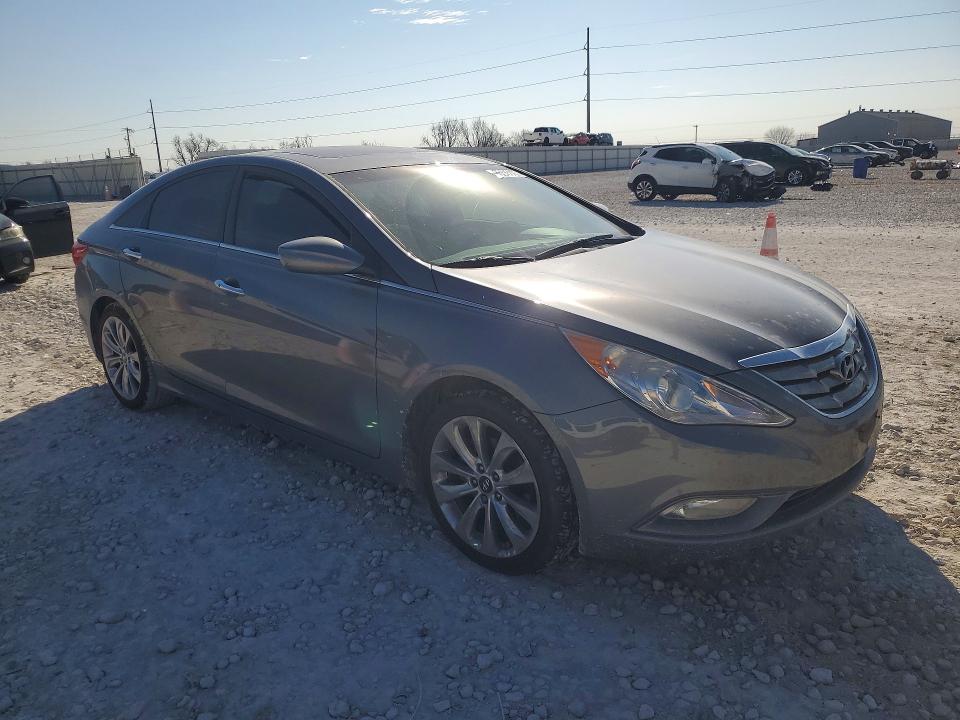 Фото 4 с аукциона – 2013 HYUNDAI SONATA с VIN 5NPEC4AC4DH778260