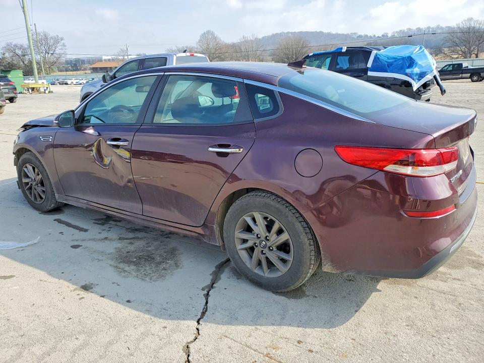 Photo 2 from auction – 2020 KIA OPTIMA with VIN 5XXGT4L35LG406488