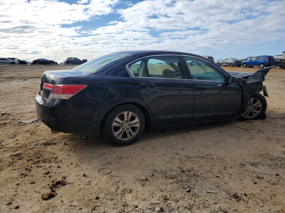 Photo 3 from auction – 2011 HONDA ACCORD with VIN 1HGCP2F67BA142778