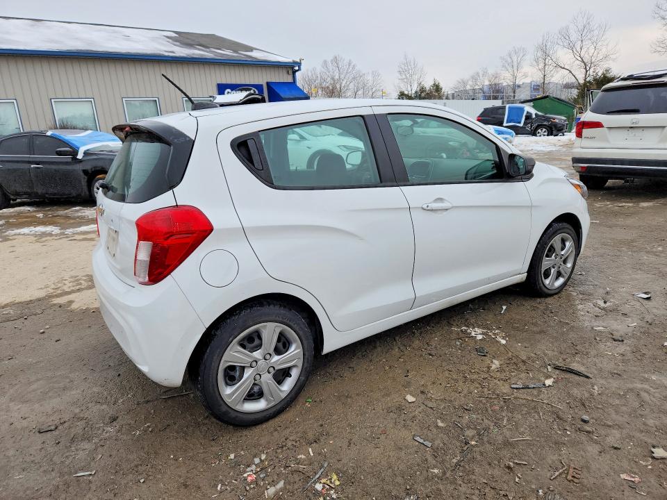 Photo 3 from auction – 2019 CHEVROLET SPARK LS with VIN KL8CB6SA2KC816203