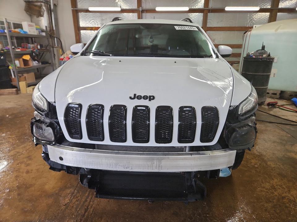 Photo 5 from auction – 2018 JEEP CHEROKEE with VIN 1C4PJLCB7JD620929