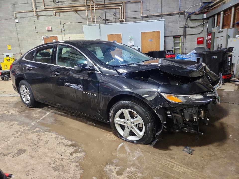 Photo 4 from auction – 2024 CHEVROLET MALIBU LT with VIN 1G1ZD5ST7RF107498