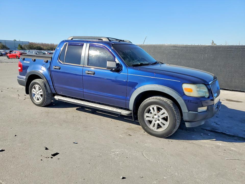 Photo 4 from auction – 2008 FORD EXPLORER S with VIN 1FMEU31E58UA48373