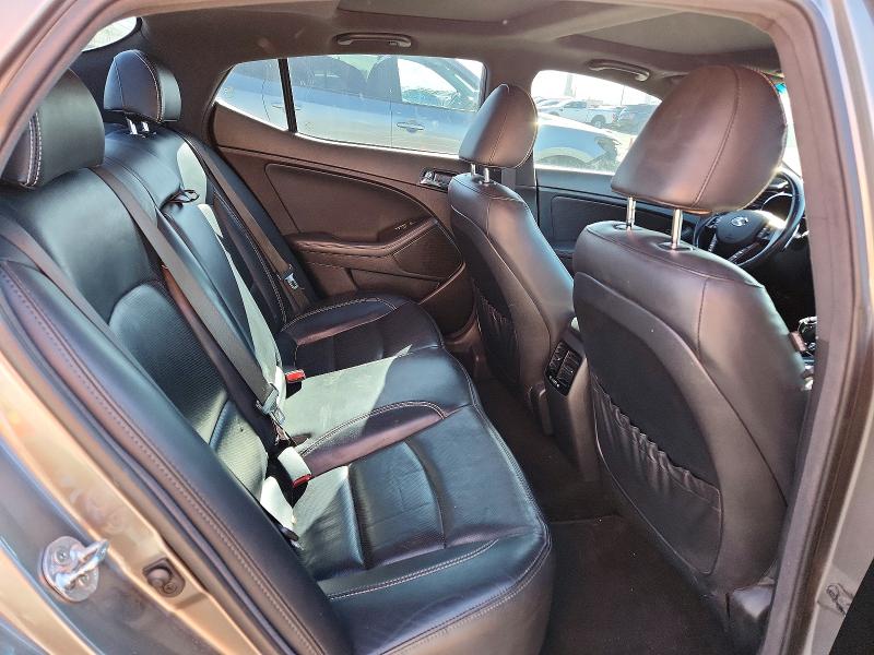 Photo 10 from auction – 2013 KIA OPTIMA SX with VIN 5XXGR4A65DG170292