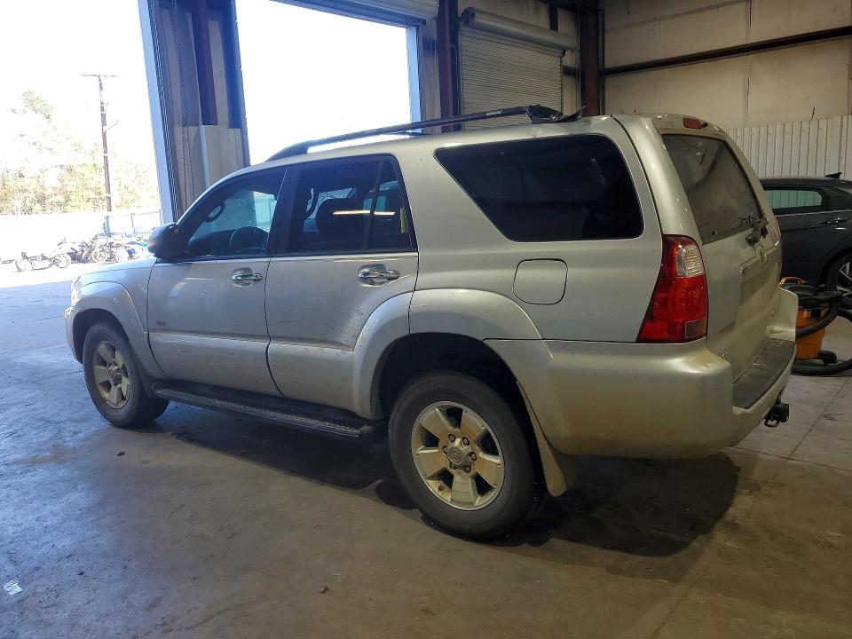 Photo 2 from auction – 2007 TOYOTA 4RUNNER with VIN JTEZU14R178070737