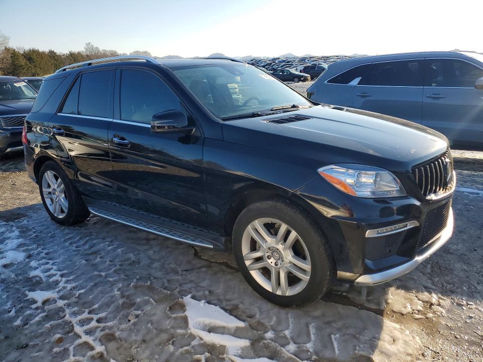 Photo 4 from auction – 2015 MERCEDES-BENZ ML 350 with VIN 4JGDA5JBXFA563499