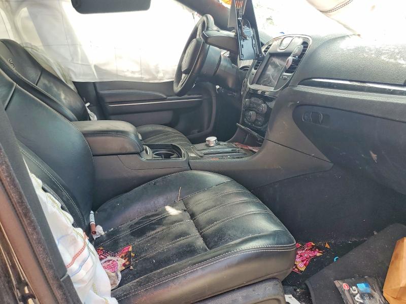 Foto 7 de la subasta – 2022 CHRYSLER 300 S con VIN 2C3CCABG0NH221769