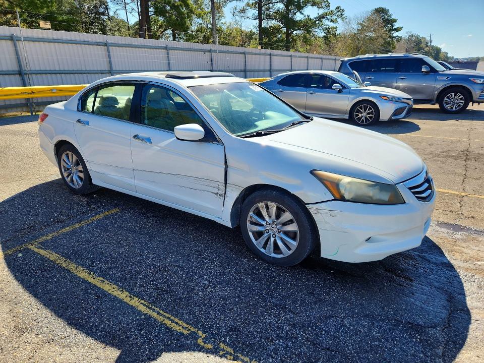 Photo 4 from auction – 2012 HONDA ACCORD EXL with VIN 1HGCP3F87CA027820
