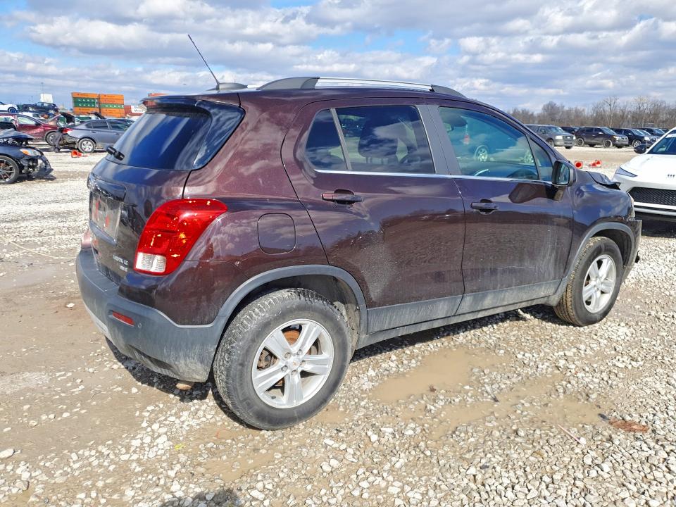 Photo 3 from auction – 2016 CHEVROLET TRAX 1LT with VIN KL7CJPSB8GB681313