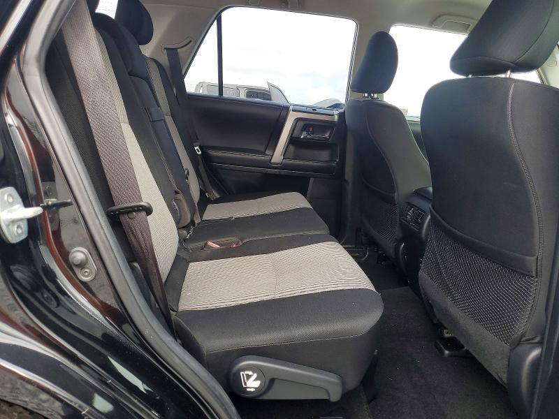 Photo 10 from auction – 2018 TOYOTA 4RUNNER with VIN JTEZU5JR2J5186906