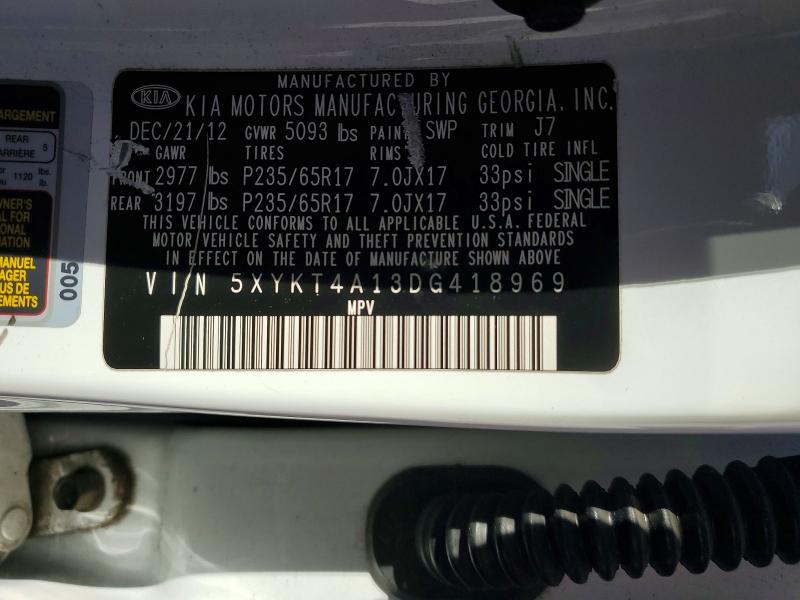Photo 14 from auction – 2013 KIA SORENTO LX with VIN 5XYKT4A13DG418969