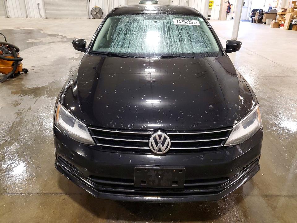 Photo 5 from auction – 2016 VOLKSWAGEN JETTA with VIN 3VW267AJ1GM375102