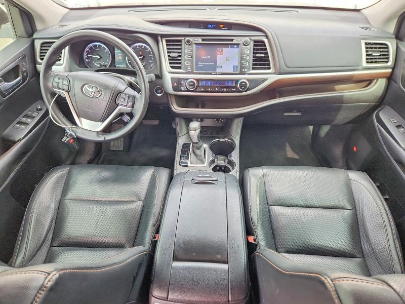 Photo 8 from auction – 2015 TOYOTA HIGHLANDER with VIN 5TDYKRFH6FS051636