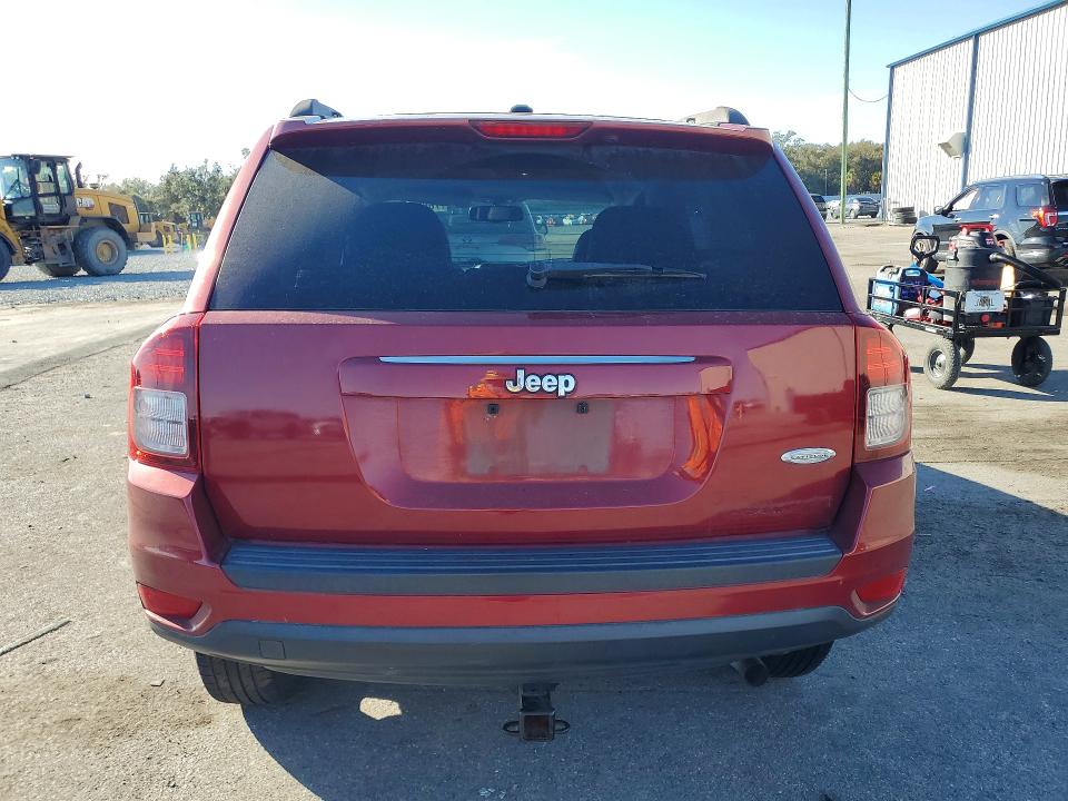 Photo 6 from auction – 2016 JEEP COMPASS with VIN 1C4NJCEA3GD640342