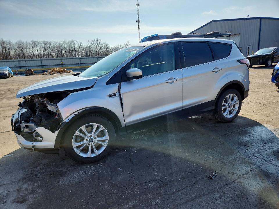 FORD ESCAPE 2017 with VIN 1FMCU9G94HUD44702 - Photo from auction