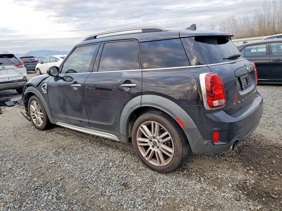 Photo 2 from auction – 2017 MINI COOPER S C with VIN WMZYT3C3XH3D97585