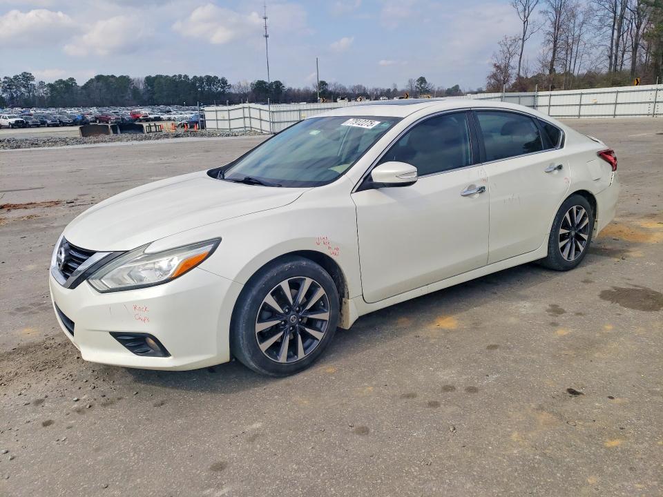 NISS ALTIMA 2016 with VIN 1N4AL3AP1GC150562 - Photo from auction