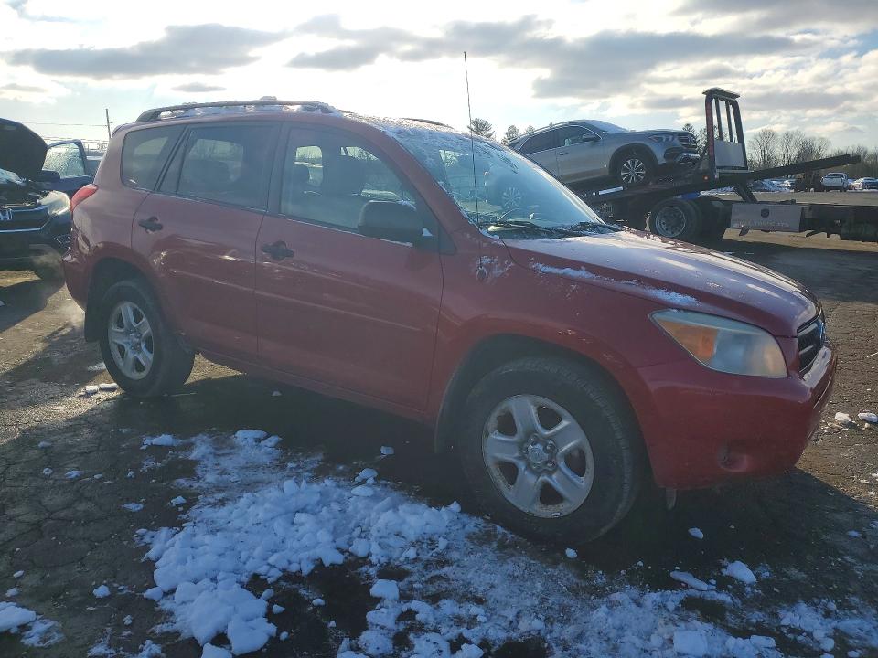 Foto 4 de la subasta – 2007 TOYOTA RAV4 con VIN JTMBD33VX75115918