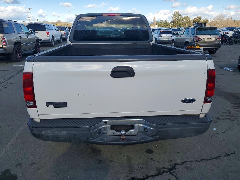 Photo 6 from auction – 2004 FORD F-150 with VIN 2FTRX17204CA26015