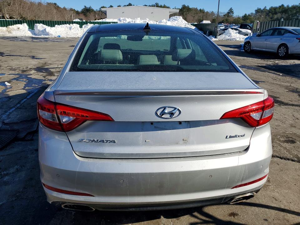 Photo 6 from auction – 2015 HYUNDAI SONATA SPO with VIN 5NPE34AF8FH018636