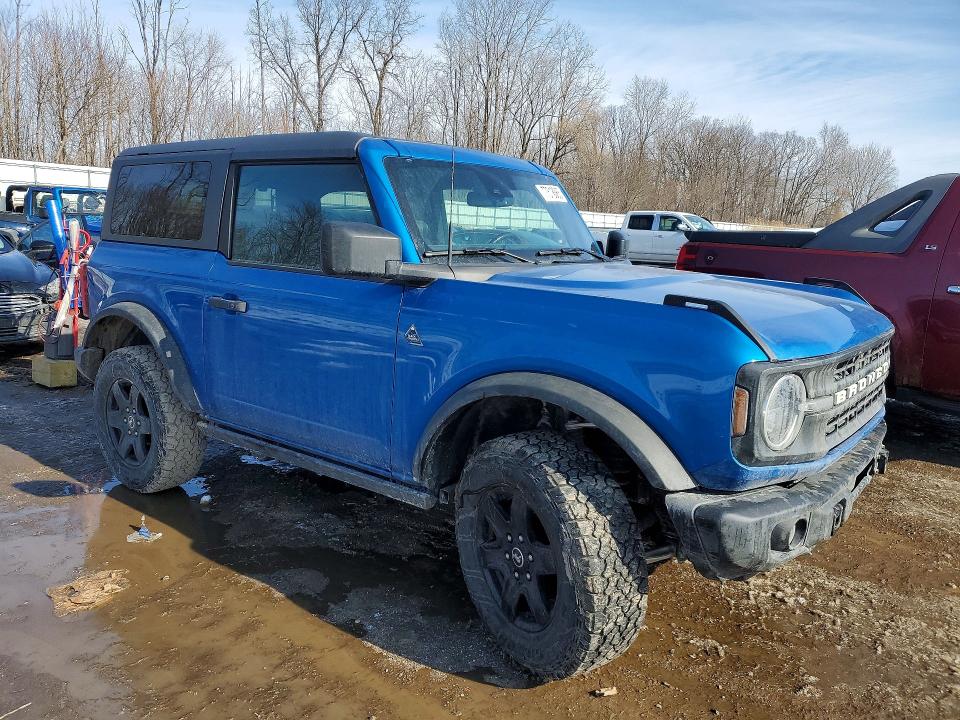 Photo 4 from auction – 2022 FORD BRONCO with VIN 1FMDE5AP6NLB70330
