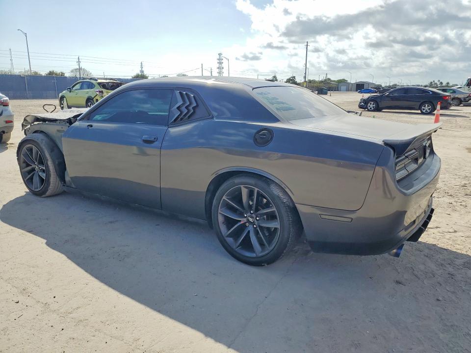 Photo 2 from auction – 2017 DODGE CHALLENGER with VIN 2C3CDZAG8HH516975