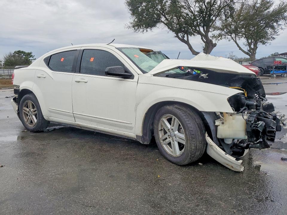 Photo 4 from auction – 2008 DODGE AVENGER SE with VIN 1B3LC46K98N577310