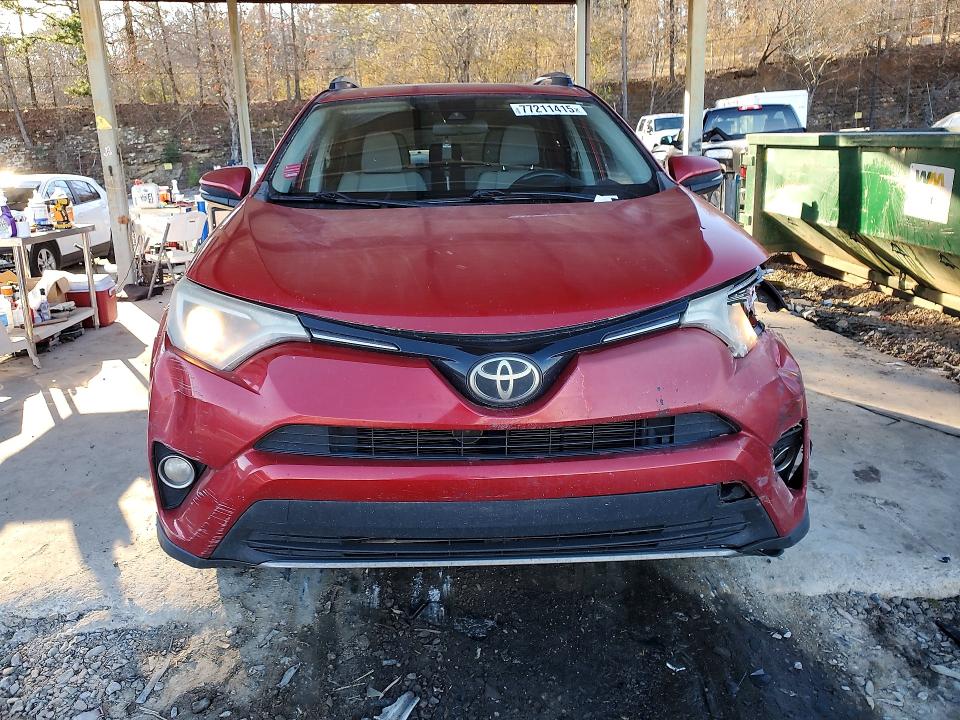 Photo 5 from auction – 2017 TOYOTA RAV4 with VIN 2T3WFREV9HW391688