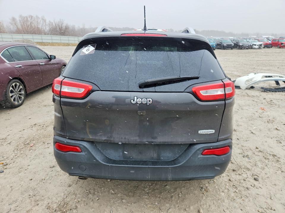Photo 6 from auction – 2015 JEEP CHEROKEE with VIN 1C4PJLCB9FW507026
