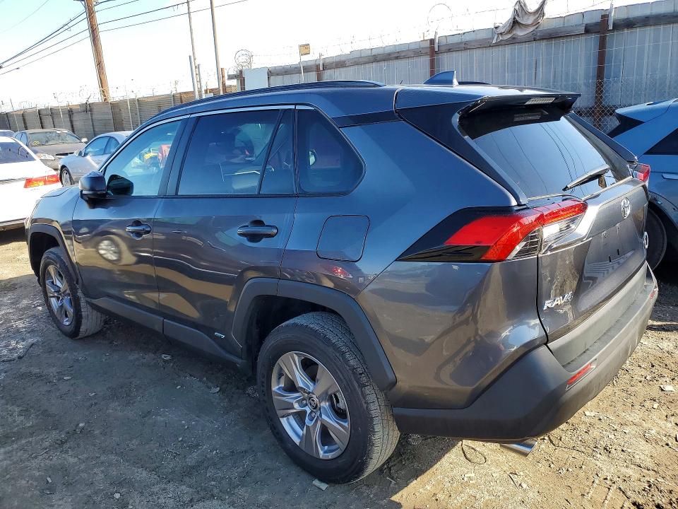 Zdjęcie 2 z aukcji – 2025 TOYOTA RAV4 LE z VIN 4T3LWRFVXSU174997