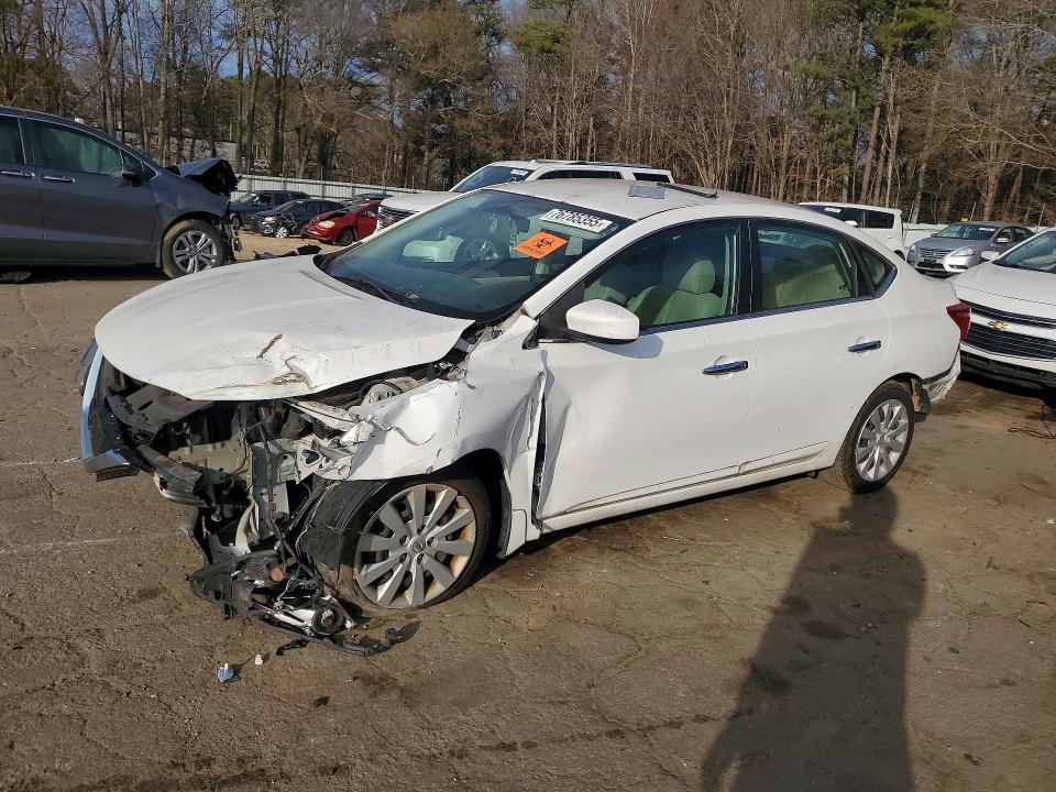 NISSAN SENTRA 2017 with VIN 3N1AB7AP8HY291807 - Photo from auction