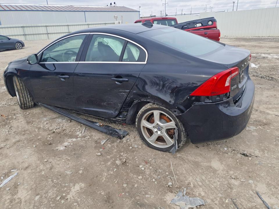Photo 2 from auction – 2012 VOLVO S60 with VIN YV1622FS5C2056821