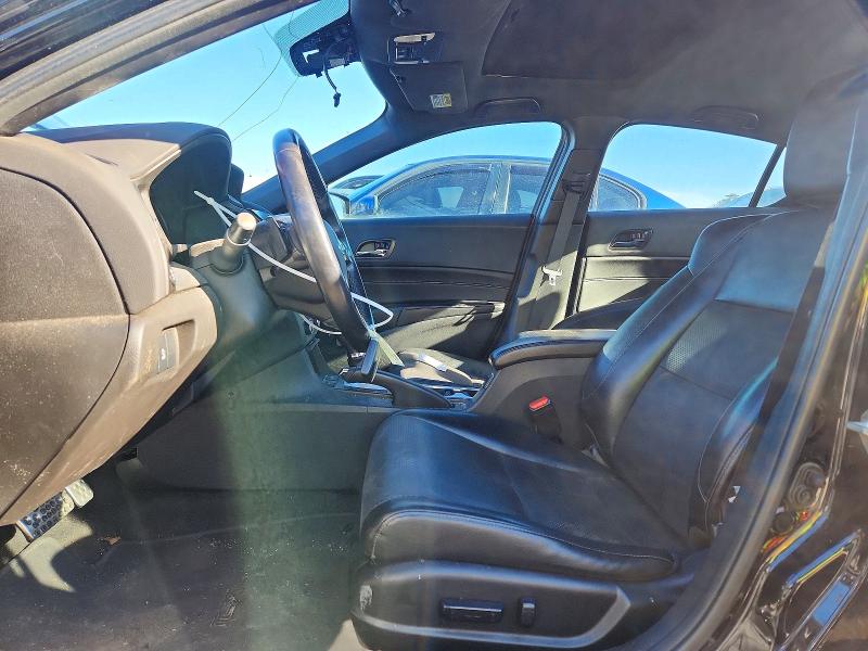 Photo 7 from auction – 2017 ACURA ILX PREMIU with VIN 19UDE2F84HA001364