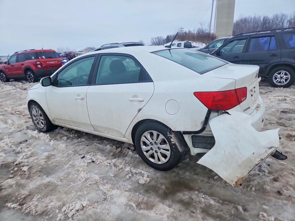 Photo 2 from auction – 2012 KIA FORTE EX with VIN KNAFU4A22C5496526