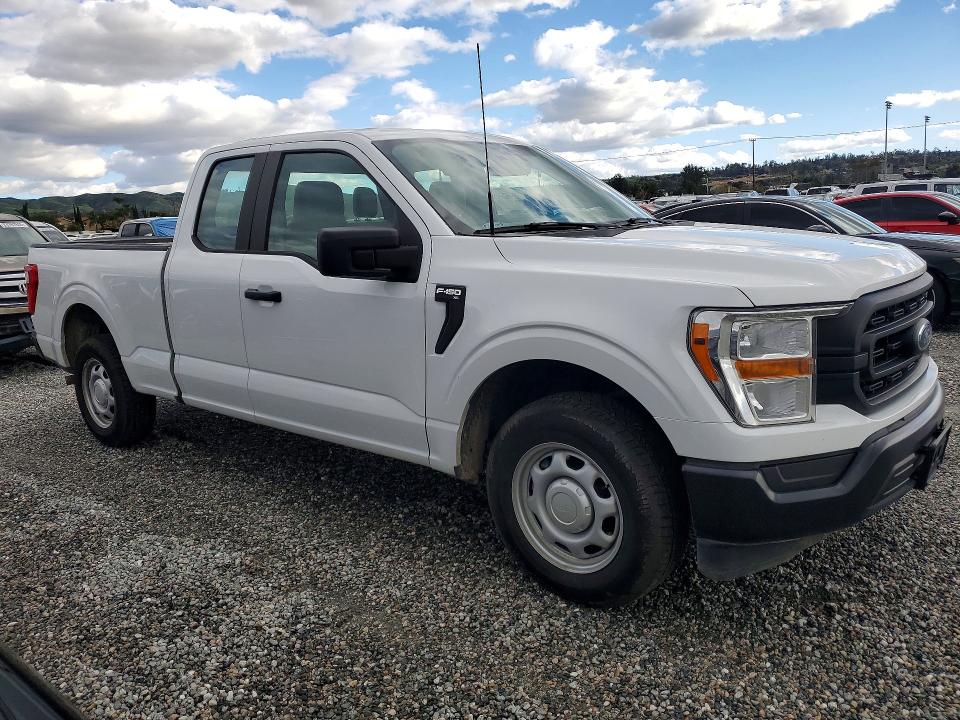 Photo 4 from auction – 2022 FORD F150 SUPER with VIN 1FTEX1CB0NKD69182