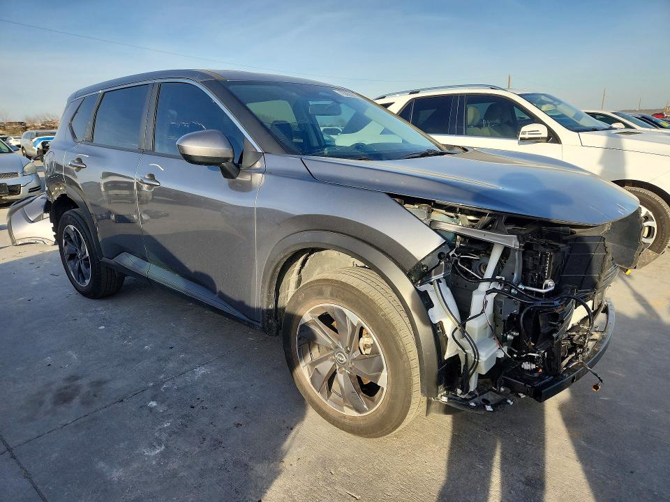 Photo 4 from auction – 2025 NISSAN ROGUE with VIN JN8BT3BA9SW010747