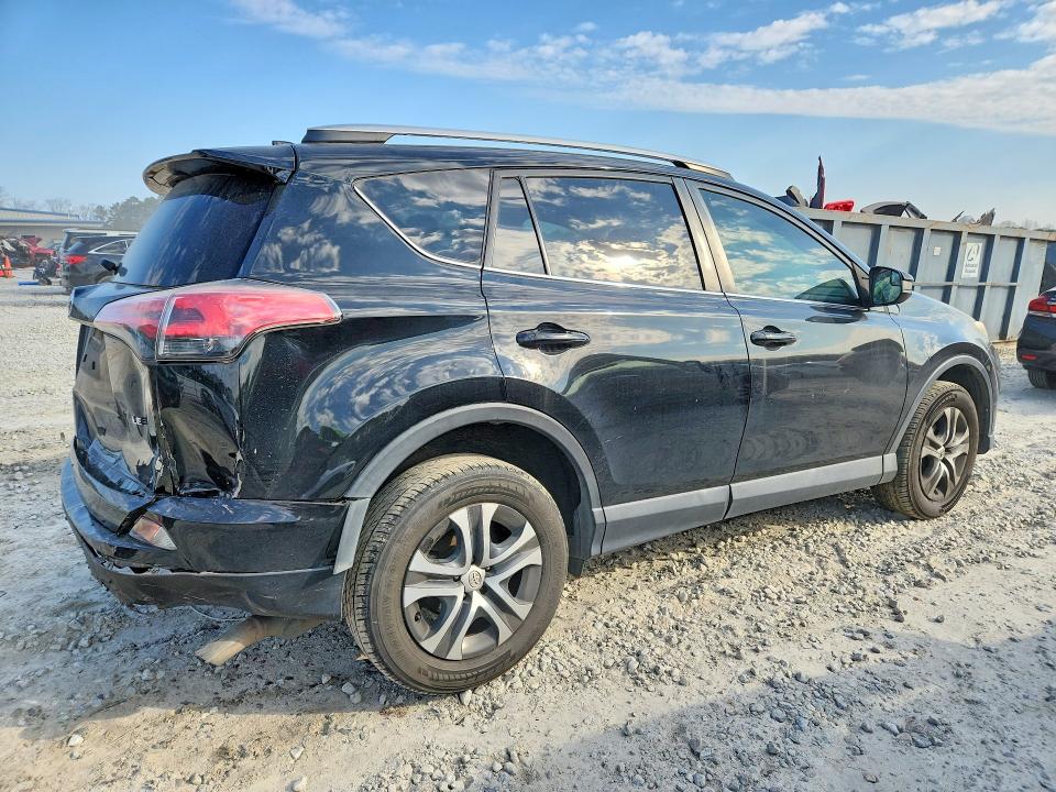 Photo 3 from auction – 2016 TOYOTA RAV4 with VIN 2T3ZFREV7GW235399
