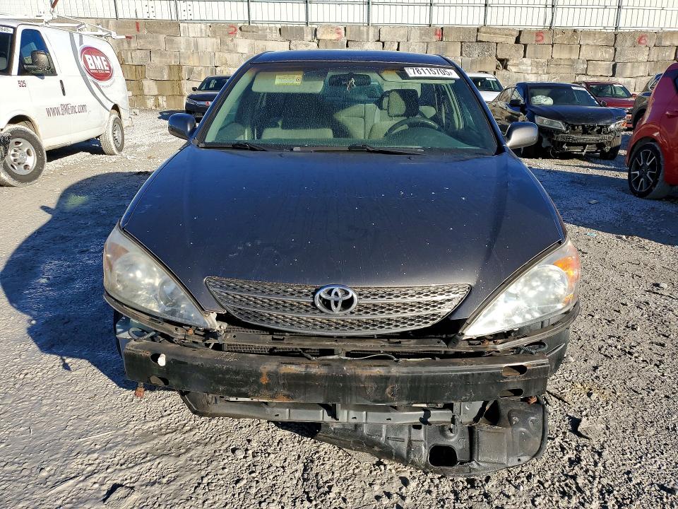 Photo 5 from auction – 2003 TOYOTA CAMRY with VIN 4T1BE32K13U752292