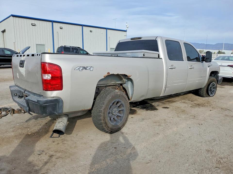 Photo 3 from auction – 2007 CHEVROLET SILVERADO with VIN 1GCHK23627F557346